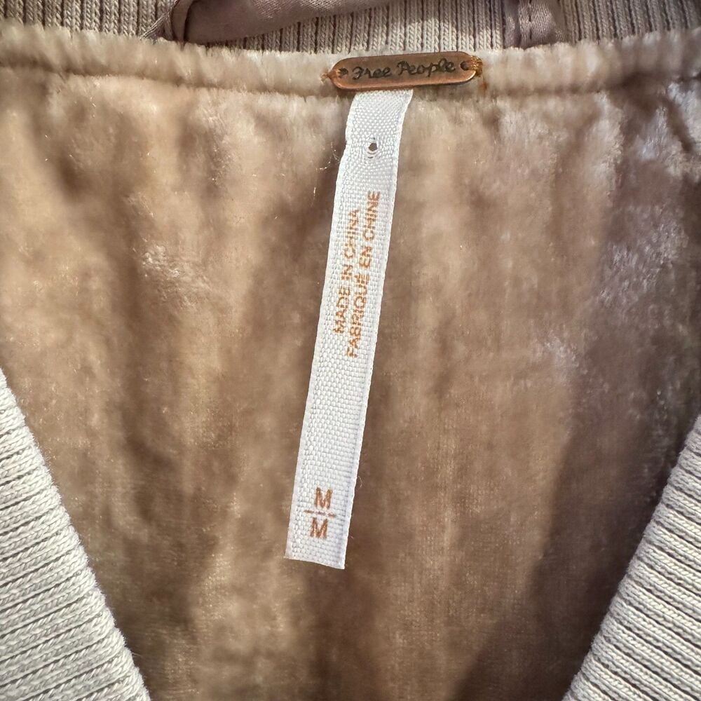 Free People Ruched Velvet Bomber Jacket Taupe Beige Boho Medium - Picture 4 of 16